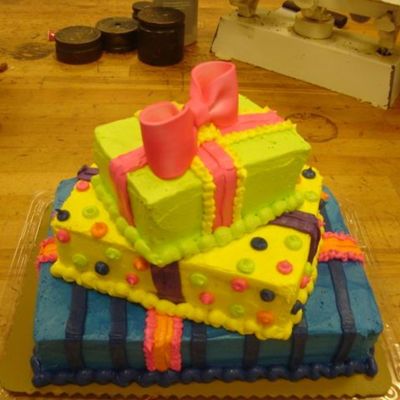 Gift Packages Cake