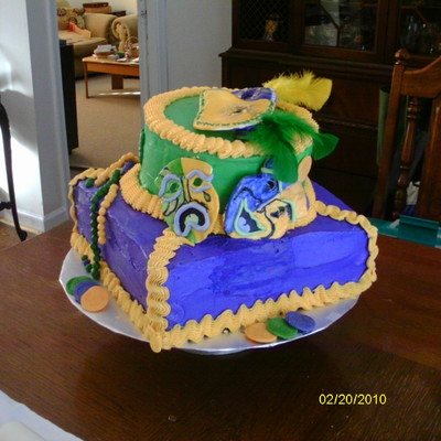 Mardi Gras Cake W/ Masks