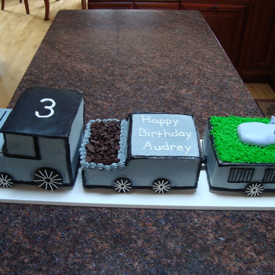 3D Train Cake