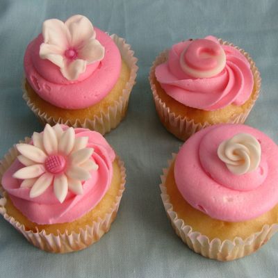 Baby Shower Cupcakes