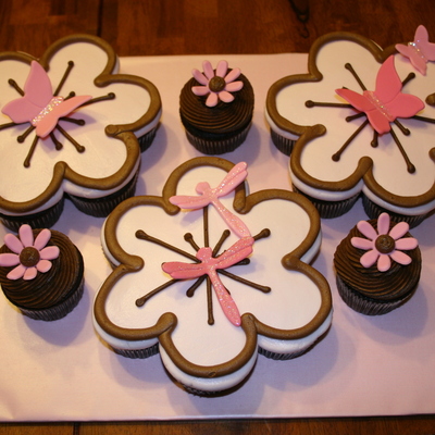 Butterflies And Dragonflies Cupcake Cake