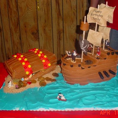 Pirate Ship And Treasure Chest