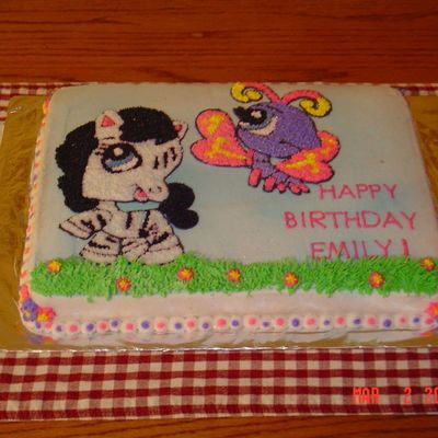 Emily's Littlest Pet Shop Cake. B-Day #7