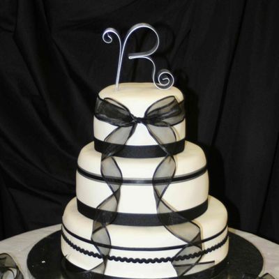 Black & White Wedding