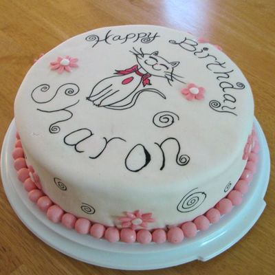 Kitty Cat Cake