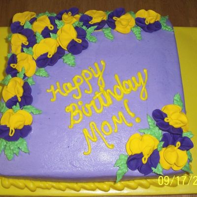 Pansies Cake