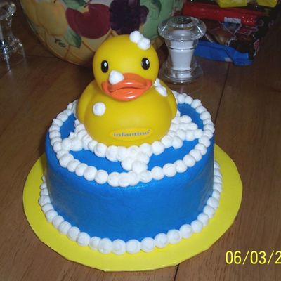 Rubber Ducky Smash Cake