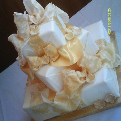 Gold Bows And Presents