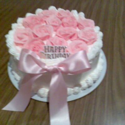 Rosesanns_Cake.jpg
