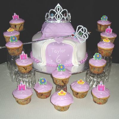 Princess Pillow With Cupcakes