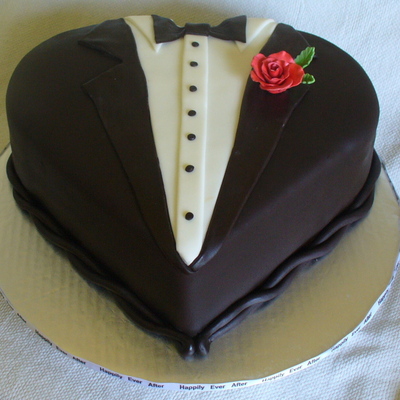 Tuxedo Groom's Cake