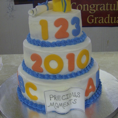 Preschool Graduation Cake