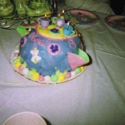 Teapot Cake