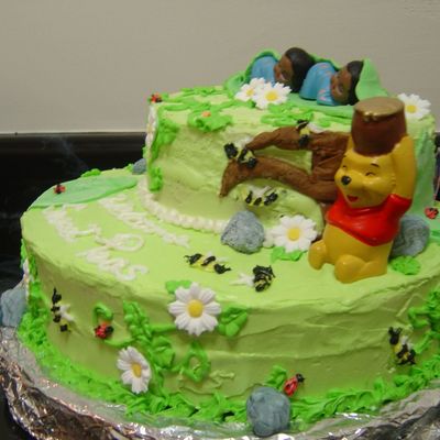 Side Of Pooh/peas In Pod Cake