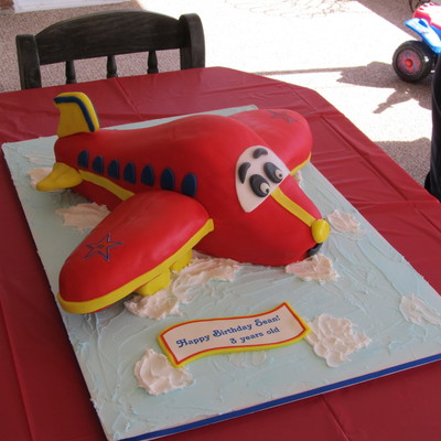 Airplane Birthday Cake