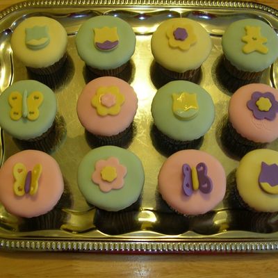 Pastel Color Cupcakes