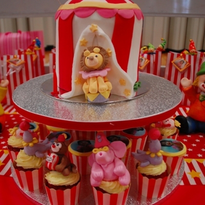 Chloe's Circus Cake