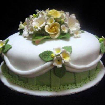 White & Green Fondant Cake