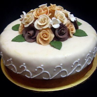Brown & Cream Color Fondant
