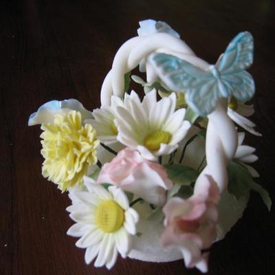 Gumpaste Flowers In Sugar Basket