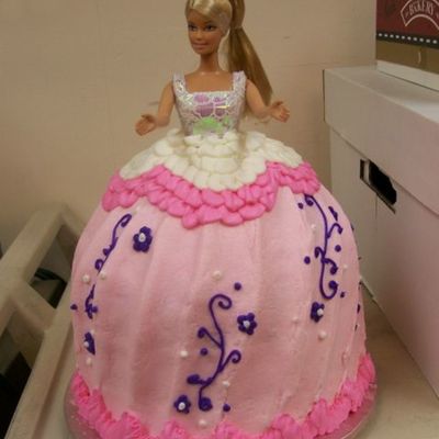 Barbie Cake