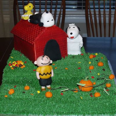 Snoopy Wedding Cake