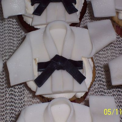 Karate Gi Cupcakes