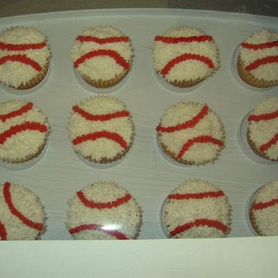 Baseball Cupcakes