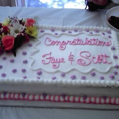 Wedding_Shower_Cake.jpg