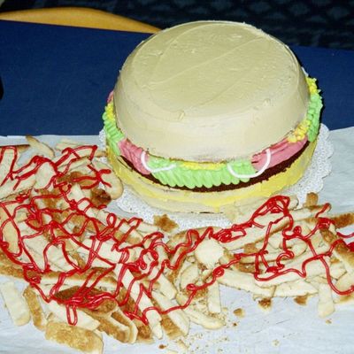 Hamburger Cake