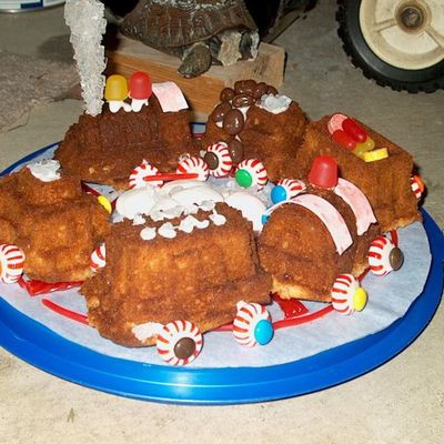 Train Cake 2