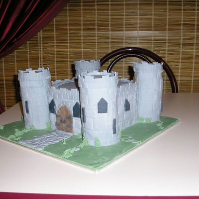 Boys 6Th Birthday Castle Cake