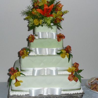 Christina And Alex's Wedding Cake 7-5-08