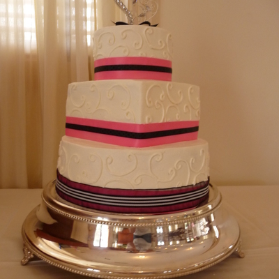 Linda & Mikes' Cake 10-2-09