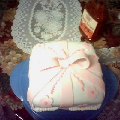Gift_Cake_001.jpg