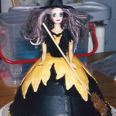 Witch Cake