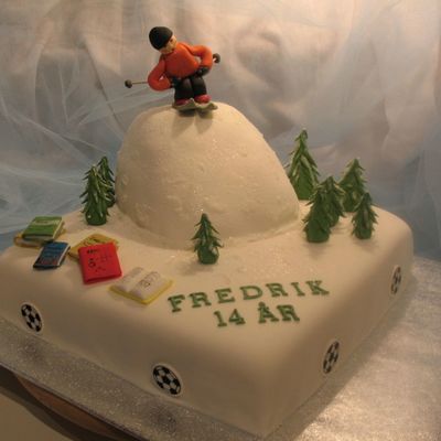 Skiing Bithday Cake