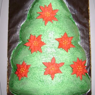 Christmas Tree Cake
