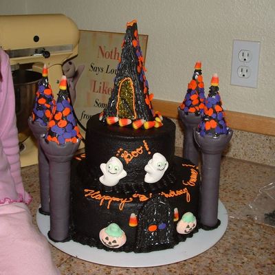 Emma's Haunted Castle Cake