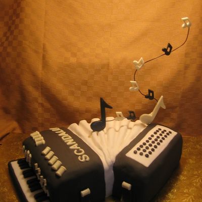 Accordion Birthday Cake