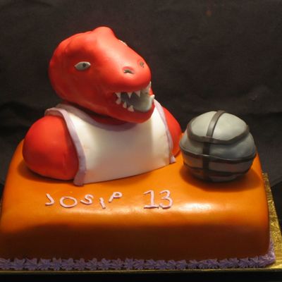 Raptors Birthday Cake