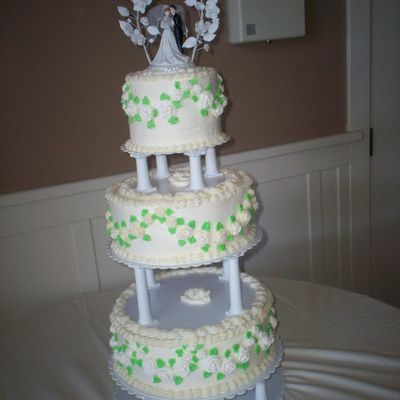 Royal Icing Rose Cake