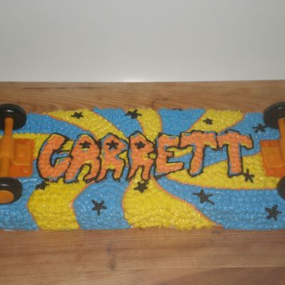 Skateboard Cake