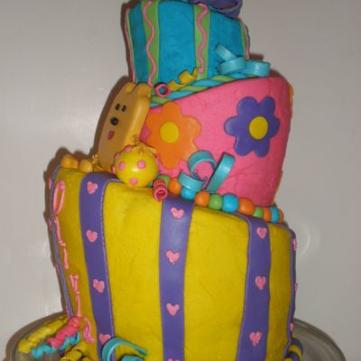 Wow Wow Wubbzy Topsy Turvy Cake