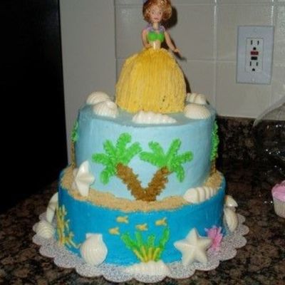 Hawaiian Girl Cake