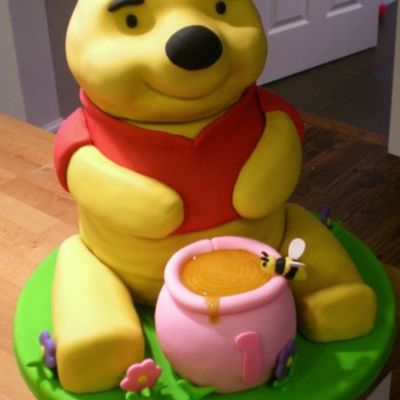 Winnie The Pooh Cake