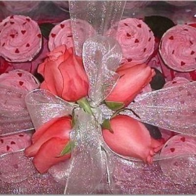 Pink-Hearts In A Box