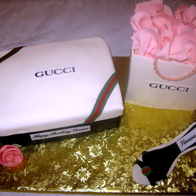 Gucci Cake