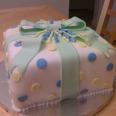 Polk-A-Dot Present Cake