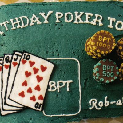 Poker Table Cake
